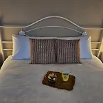 Monticelli Apt - 6 Posti Letto